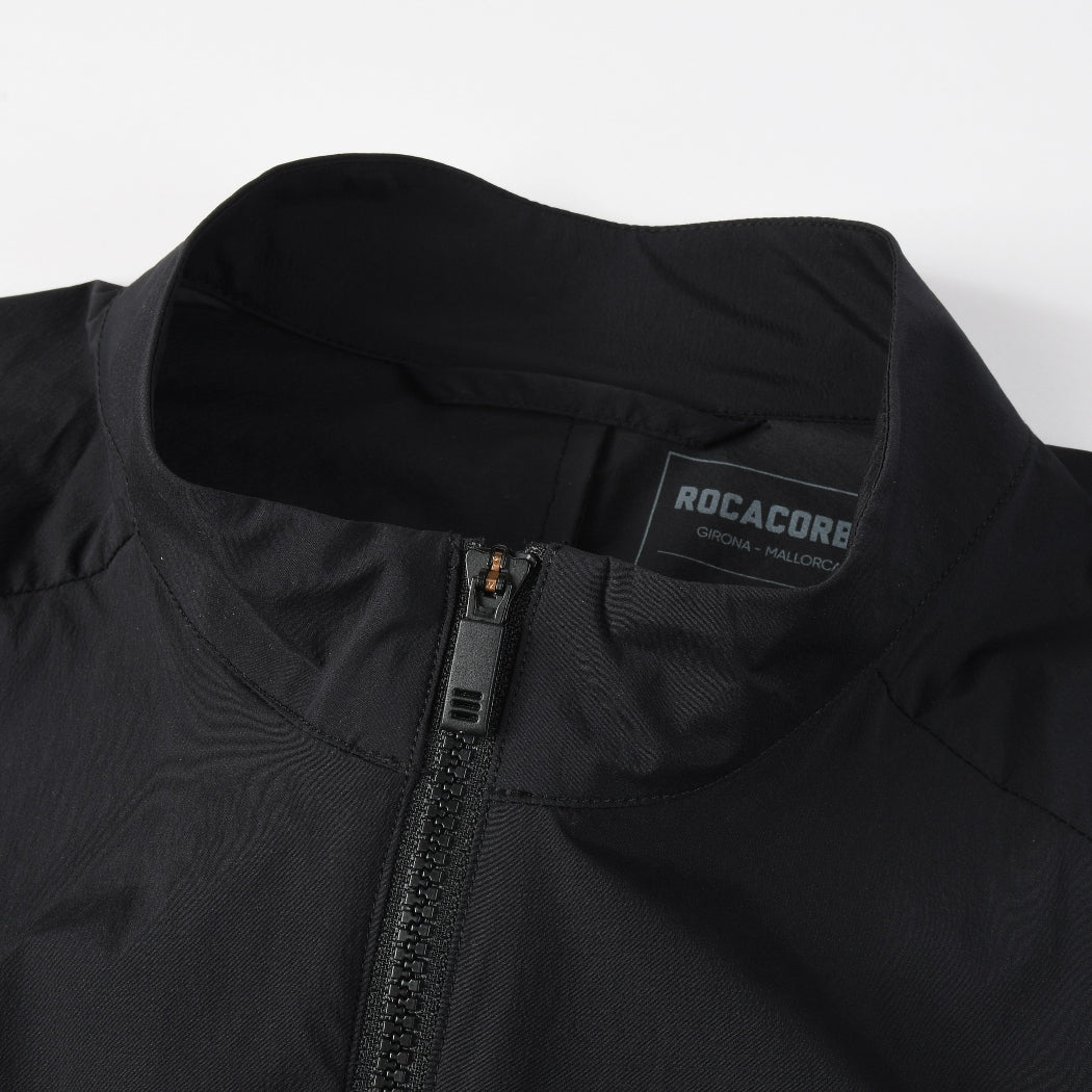 Tramuntana Lightweight Wind Jacket - Black