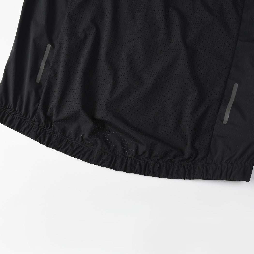 Tramuntana Lightweight Wind Jacket - Black